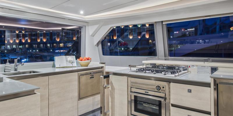 Book yachts online - catamaran - Moorings 5000-5 - Moorings 5000-5 (2022) - rent