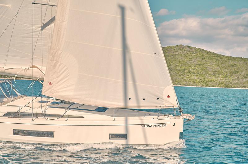 Book yachts online - sailboat - Oceanis 46.1 - Vienna Princess | Bow Thruster, Solar Panel, 12 pax - rent