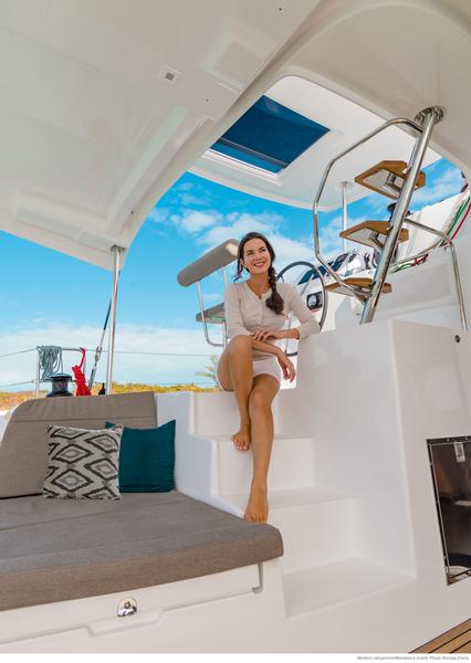 Book yachts online - catamaran - Lagoon 42 - Utopia | A/C, Gen, Watermaker, 12 pax - rent
