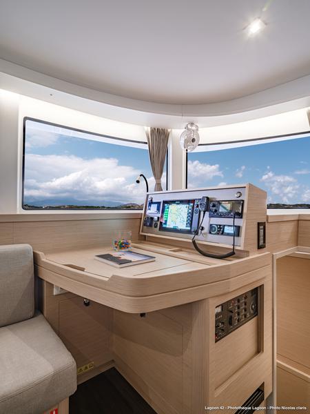 Book yachts online - catamaran - Lagoon 42 - Utopia | A/C, Gen, Watermaker, 12 pax - rent