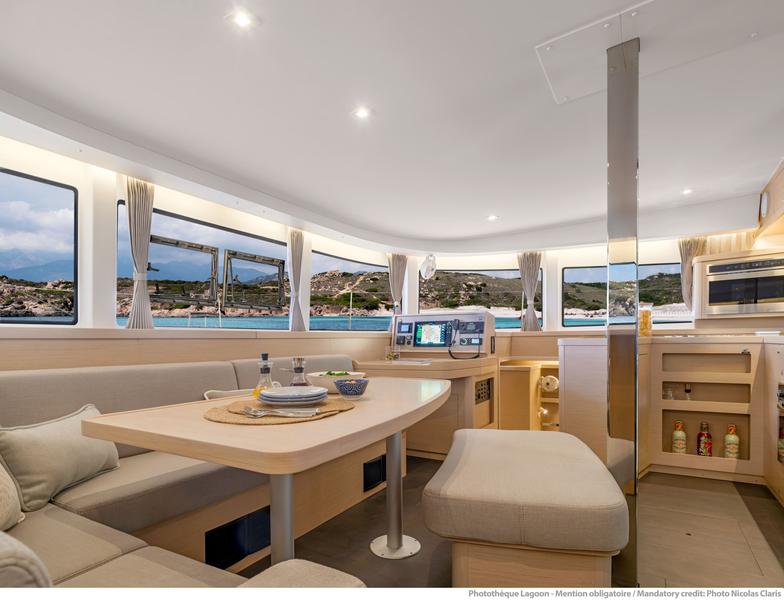 Book yachts online - catamaran - Lagoon 42 - Utopia | A/C, Gen, Watermaker, 12 pax - rent