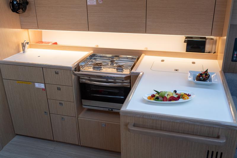 Book yachts online - sailboat - Bavaria C42 - Karpouzi | A/C, Bow Thruster, Full teak deck - rent