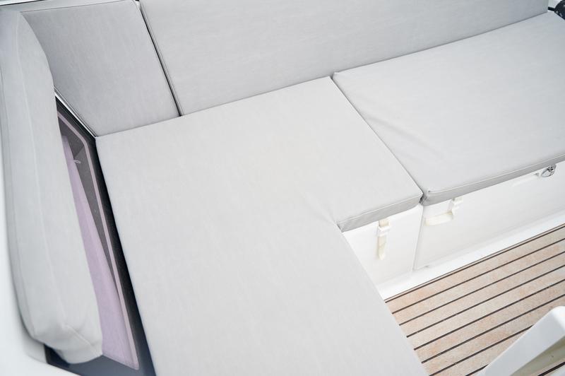 Book yachts online - sailboat - Sun Odyssey 440 - Nymeria | Water-maker, Solar Panel, Teak Cockpit - rent