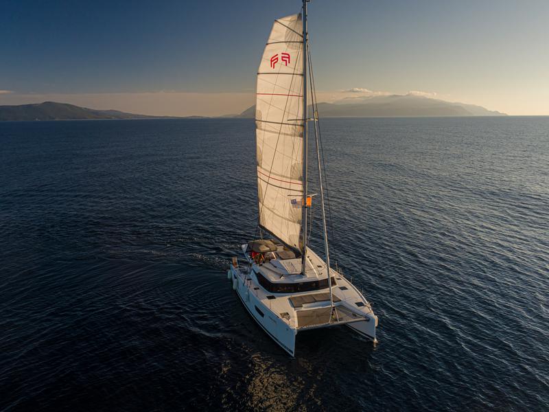 Book yachts online - catamaran - Elba 45 - Vienna Pearl | A/C, Gen, Water-maker, 12 pax - rent