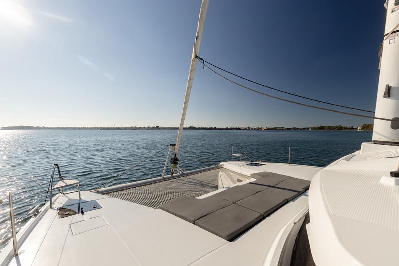 Book yachts online - catamaran - Elba 45 - Vienna Pearl | A/C, Gen, Water-maker, 12 pax - rent