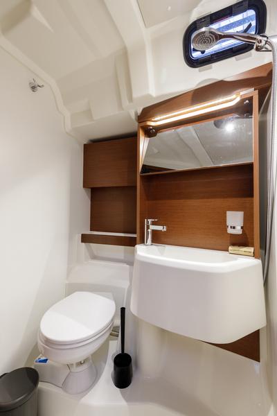 Book yachts online - sailboat - Oceanis 51.1 - Viennastar | A/C, Gen, Water maker, 12 pax - rent