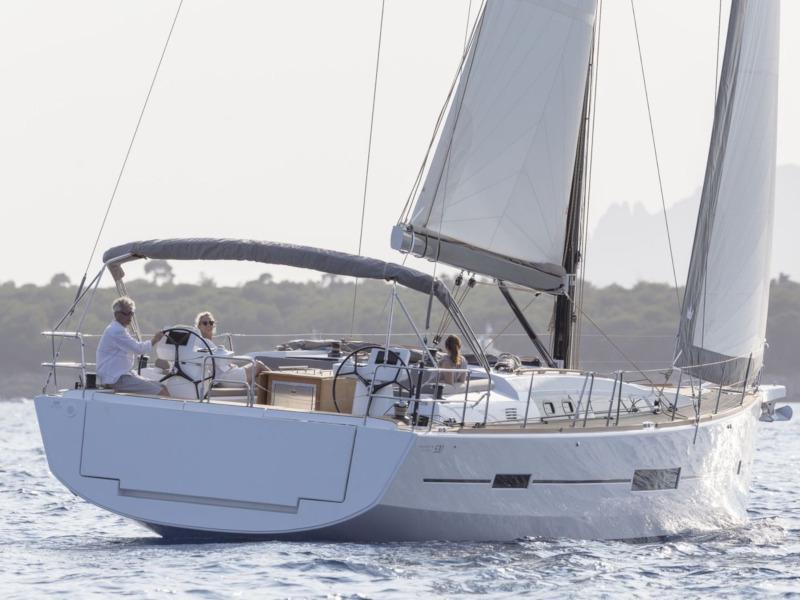 Book yachts online - sailboat - Dufour 520 Grand Large - Anima - rent