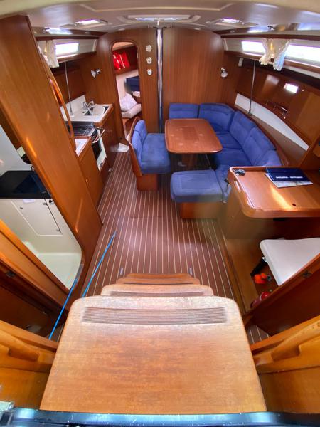 Book yachts online - sailboat - Dufour 425 - Surprise - rent