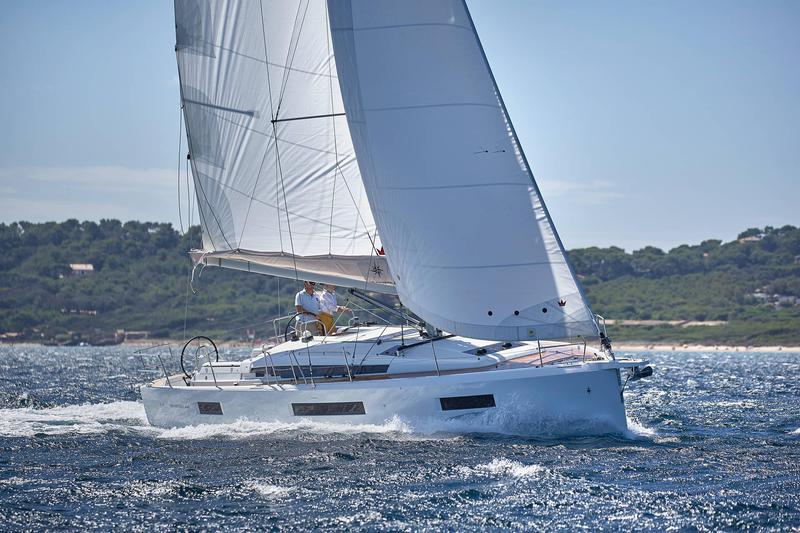 Book yachts online - sailboat - Sun Odyssey 440 - Sandy - rent