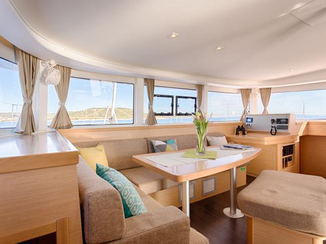 Book yachts online - catamaran - Lagoon 42 - L42-20-F - rent