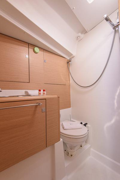 Book yachts online - sailboat - Sun Odyssey 449 - Birbona - rent