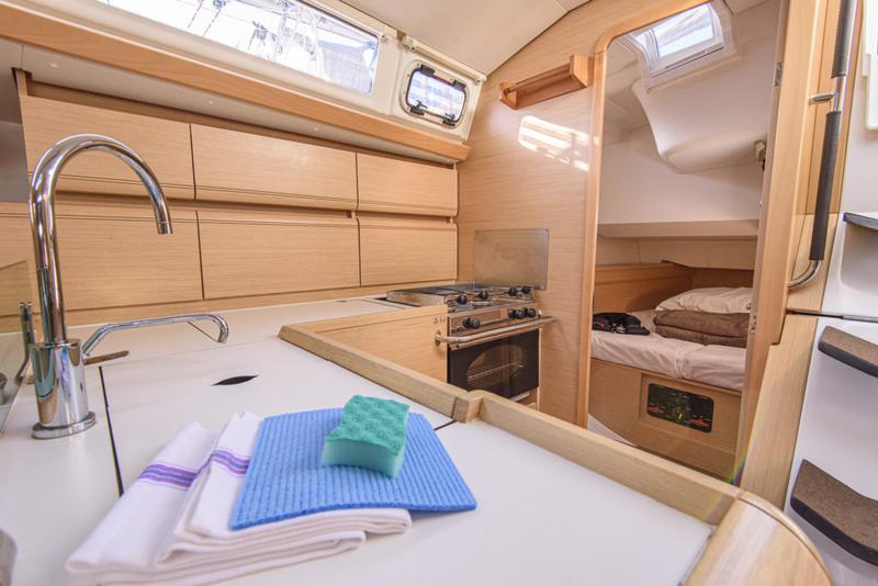 Book yachts online - sailboat - Sun Odyssey 449 - Birbona - rent