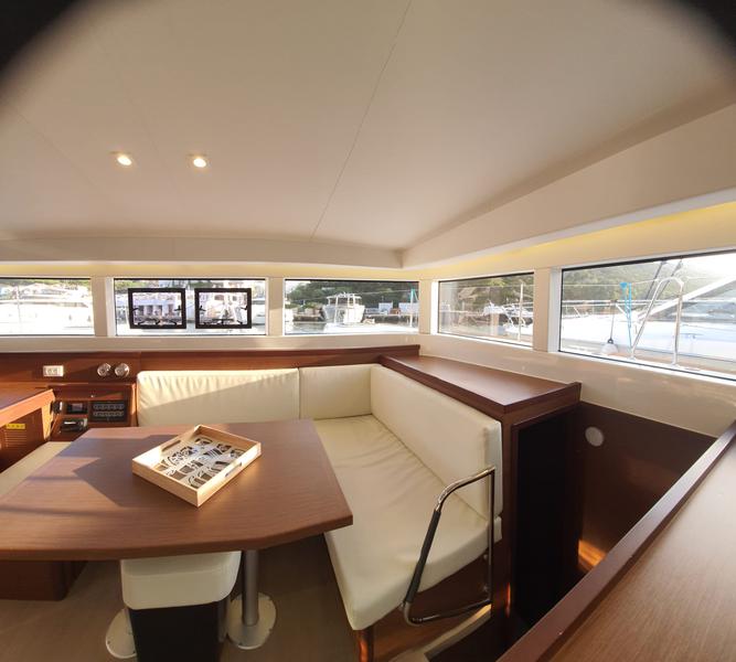 Book yachts online - catamaran - Lagoon 40 - Guantanamera - rent