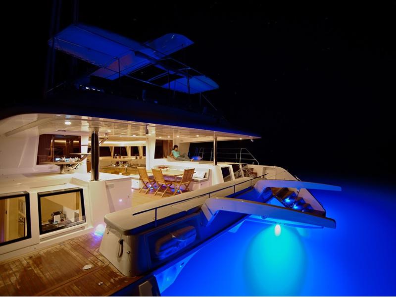 Book yachts online - catamaran - Lagoon 620 - Valium 62 - rent