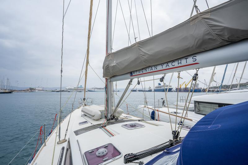 Book yachts online - sailboat - Jeanneau 53 (6 cab) - REGINA V - rent