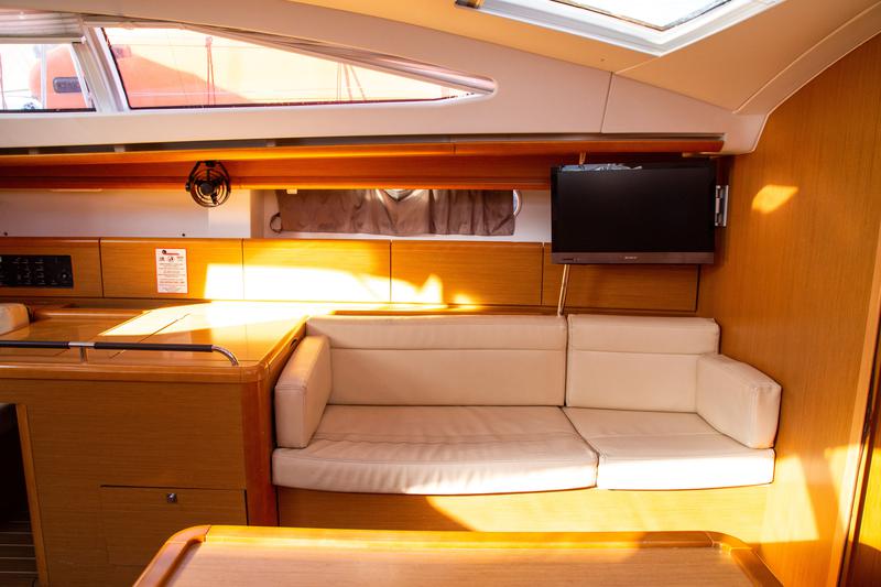 Book yachts online - sailboat - Sun Odyssey 50DS - NEFELI II - rent