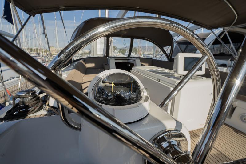 Book yachts online - sailboat - Jeanneau 54 - OUR LADY - rent