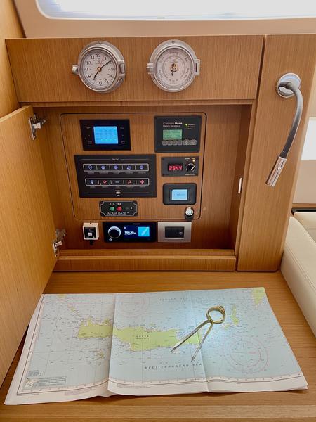 Book yachts online - sailboat - Jeanneau 60 - EUPHORIA - rent