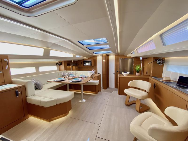 Book yachts online - sailboat - Jeanneau 60 - EUPHORIA - rent