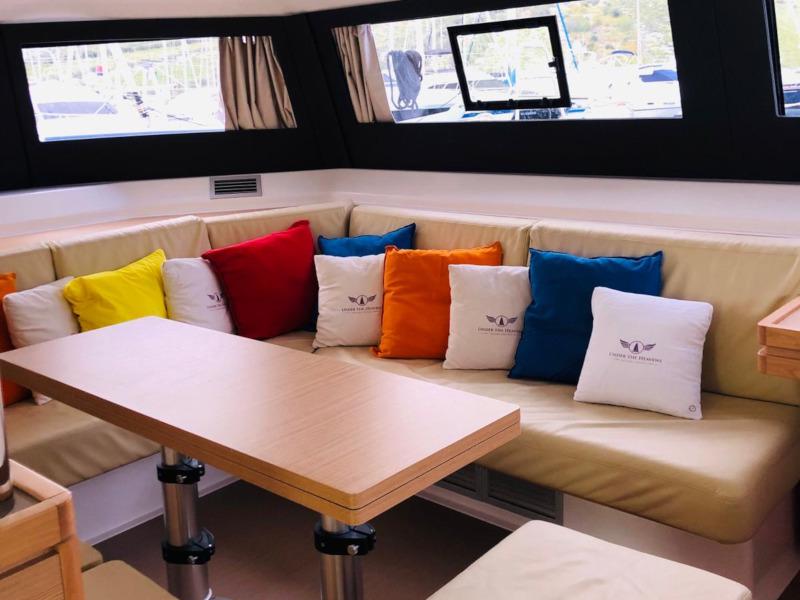 Book yachts online - catamaran - Dufour 48 Catamaran - Bahia Serena - rent