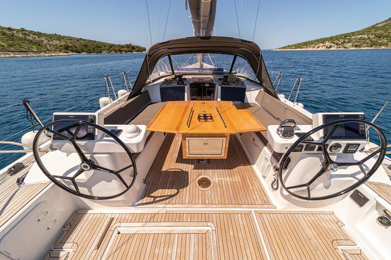 Book yachts online - sailboat - Dufour 56 Exclusive - BARMALEY - rent