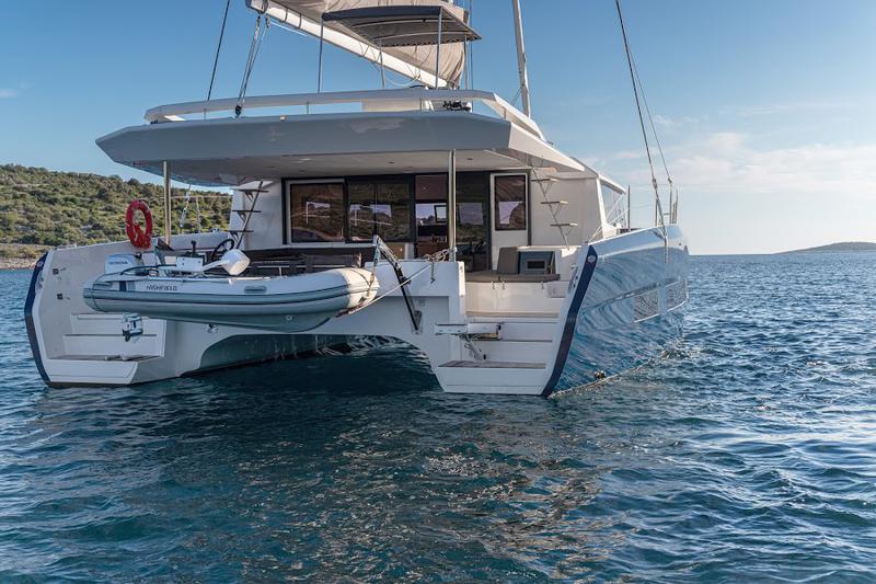 Book yachts online - catamaran - Dufour 48 Catamaran - PAX - rent