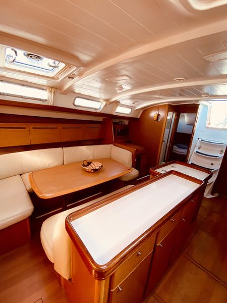 Book yachts online - sailboat - Beneteau Cyclades 50.5 - Christina (Refit 2021) (Pax 12)  - rent