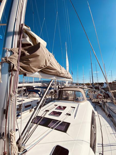 Book yachts online - sailboat - Oceanis 50 - Pura Vida (A/C - Generator) (Pax 12) (Refit 2019) - rent