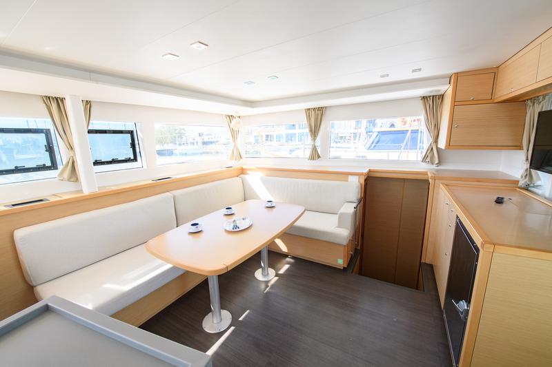 Book yachts online - catamaran - Lagoon 450  Flybridge - Athina (A/C - Generator) (Pax 12) (Rebuilt 2020) - rent