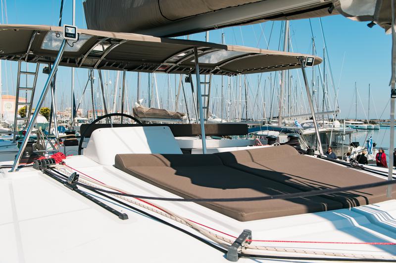 Book yachts online - catamaran - Lagoon 450  Flybridge - Athina (A/C - Generator) (Pax 12) (Rebuilt 2020) - rent