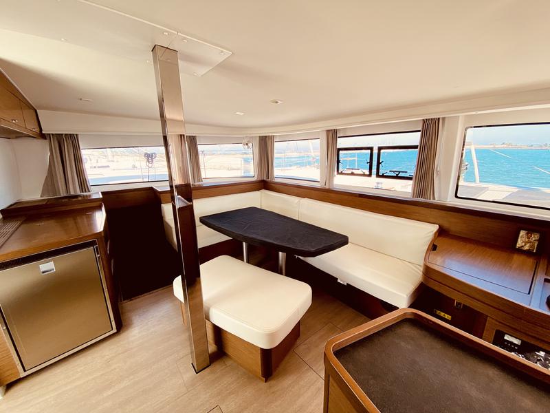 Book yachts online - catamaran - Lagoon 42 - Maresol (A/C - Generator) (Pax 12)  - rent