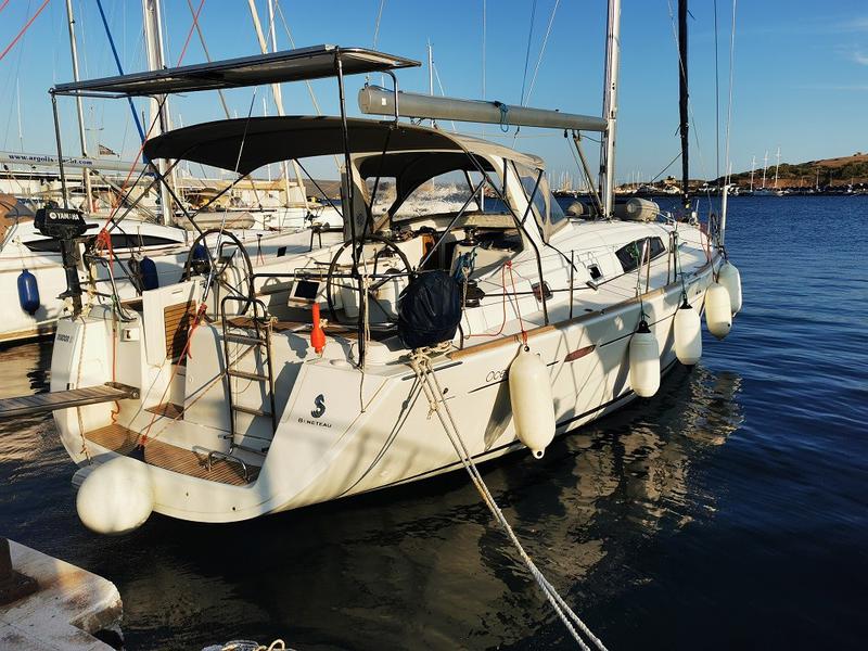 Book yachts online - sailboat - Beneteau Oceanis 50 Family - Seladon II - rent