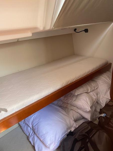 Book yachts online - sailboat - Beneteau Oceanis 50 Family - Seladon II - rent