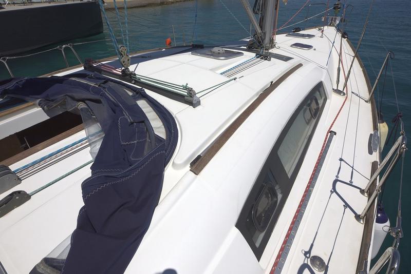 Book yachts online - sailboat - Oceanis 43 - Aias - rent
