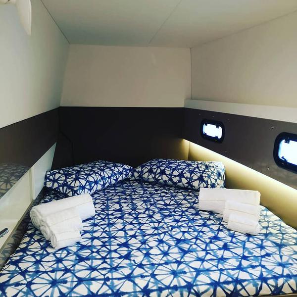 Book yachts online - catamaran - Bali 4.1 - Negroni - rent