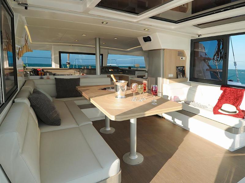 Book yachts online - catamaran - Bali 4.1 - Negroni - rent