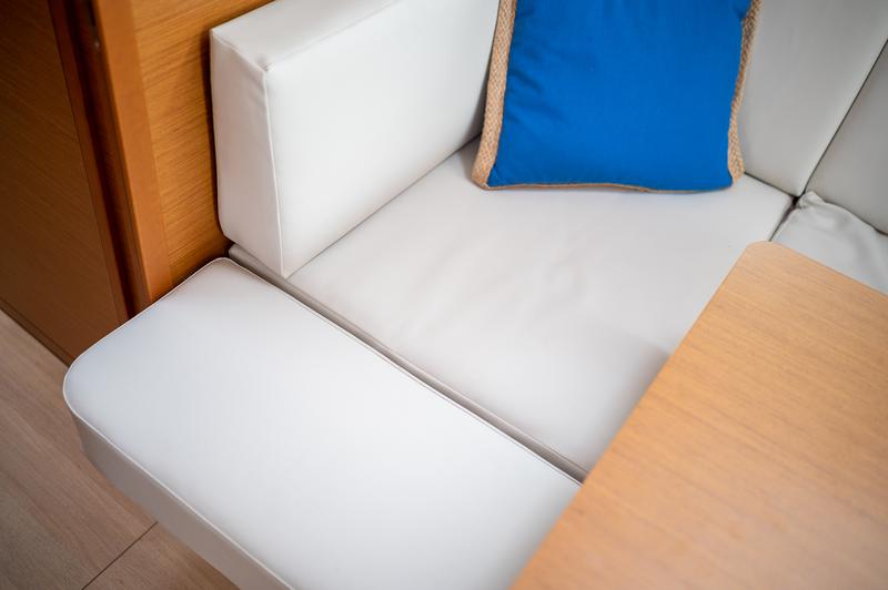 Book yachts online - sailboat - Sun Odyssey 490 - Jason - rent