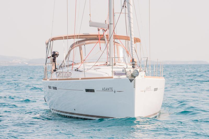 Book yachts online - sailboat - Sun Odyssey 449 - Asante - rent