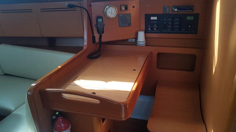 Book yachts online - sailboat - Cyclades 50.5 - Nisyros - rent