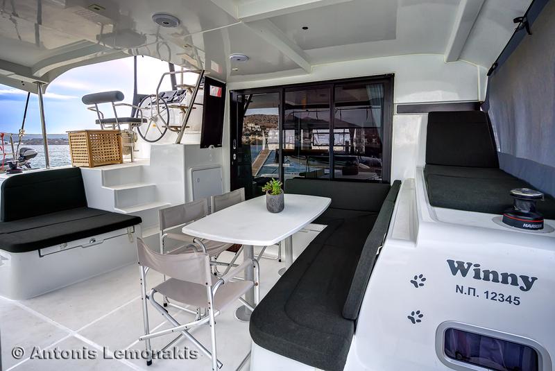 Book yachts online - catamaran - Lagoon 42 - Winny (skippered only) - rent