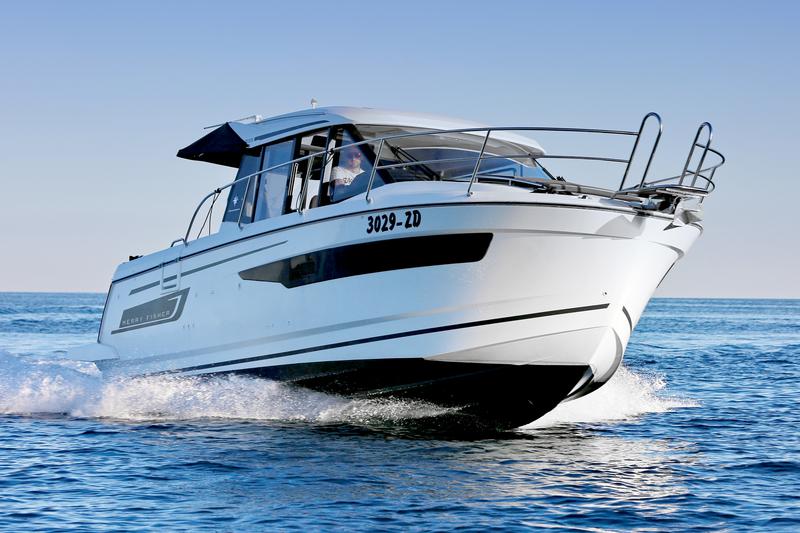 Book yachts online - motorboat - Merry Fisher 895 - VIP 3029ZD - rent