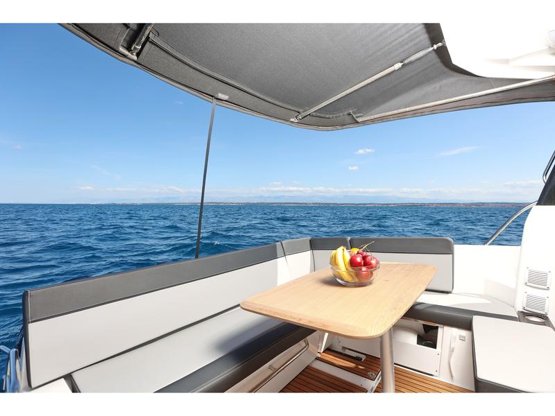 Book yachts online - motorboat - Merry Fisher 1095 - Ginger - rent