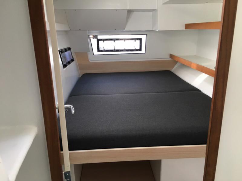 Book yachts online - catamaran - TS 42 - CASTOR - rent