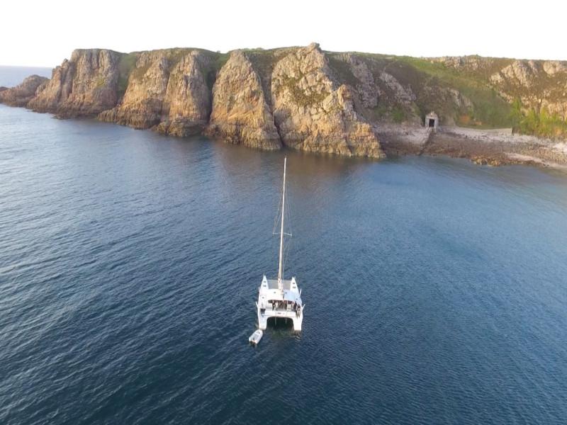 Book yachts online - catamaran - TS 42 - CASTOR - rent