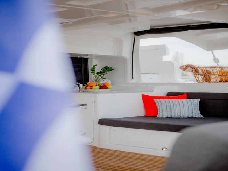 Book yachts online - catamaran - Lagoon 46 - ALICE - rent