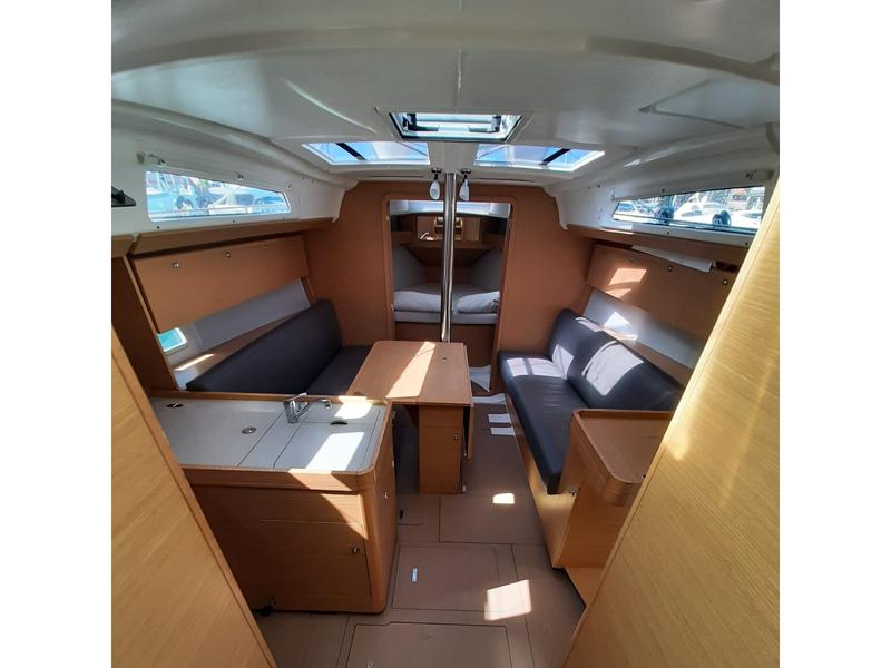 Book yachts online - sailboat - Dufour 360 Grand Large - Harry - rent