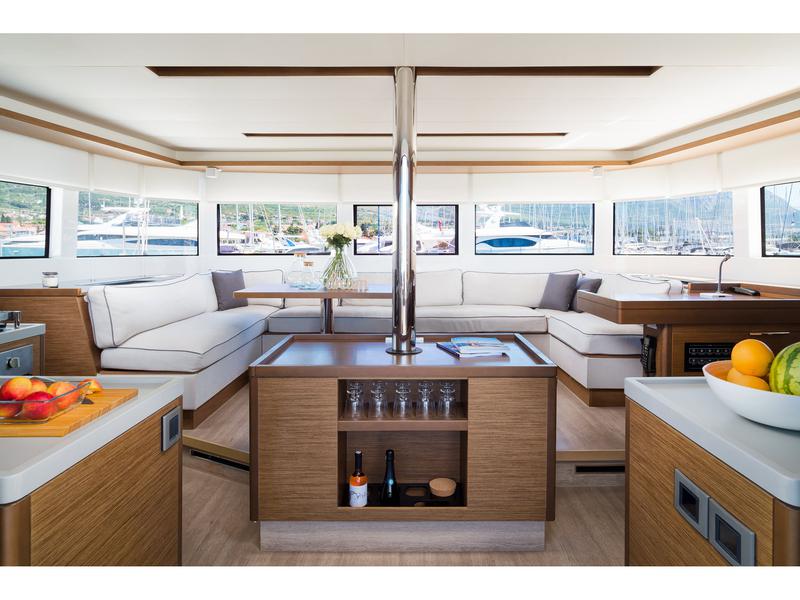 Book yachts online - catamaran - Lagoon 50 - BADI - rent