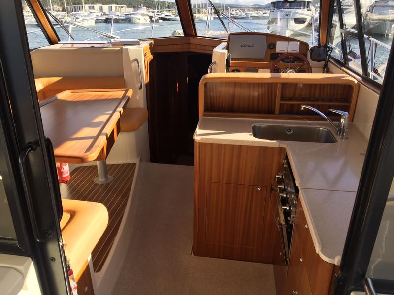 Book yachts online - motorboat - Adriana 44 - Tina II - rent