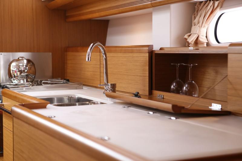 Book yachts online - sailboat - Sun Odyssey 44 i - Stavros - rent