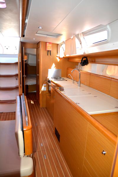 Book yachts online - sailboat - Sun Odyssey 44 i - Stavros - rent